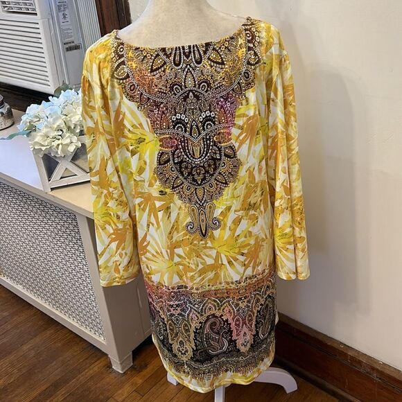 One Emerald yellow floral crocheted sparkle tunic Size XL EUC - Picture 6 of 10